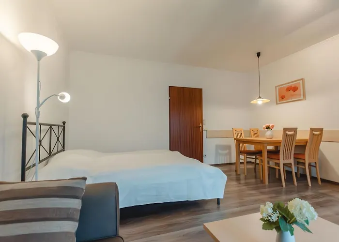 Апартаменты St- Georg-4 By Interhome